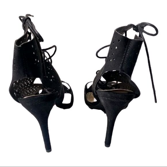 Qupid || Black Sandals || 8 - Picture 5 of 8